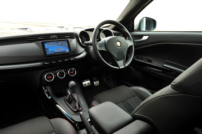 Giulietta03_l.jpg