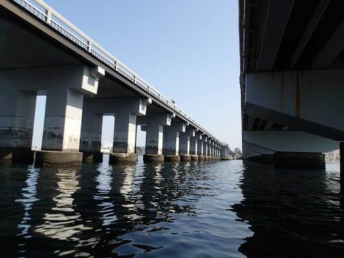 �]�m���勴