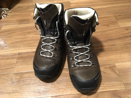 }[g MT Crest GTX