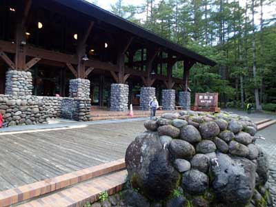 上高地バスターミナル